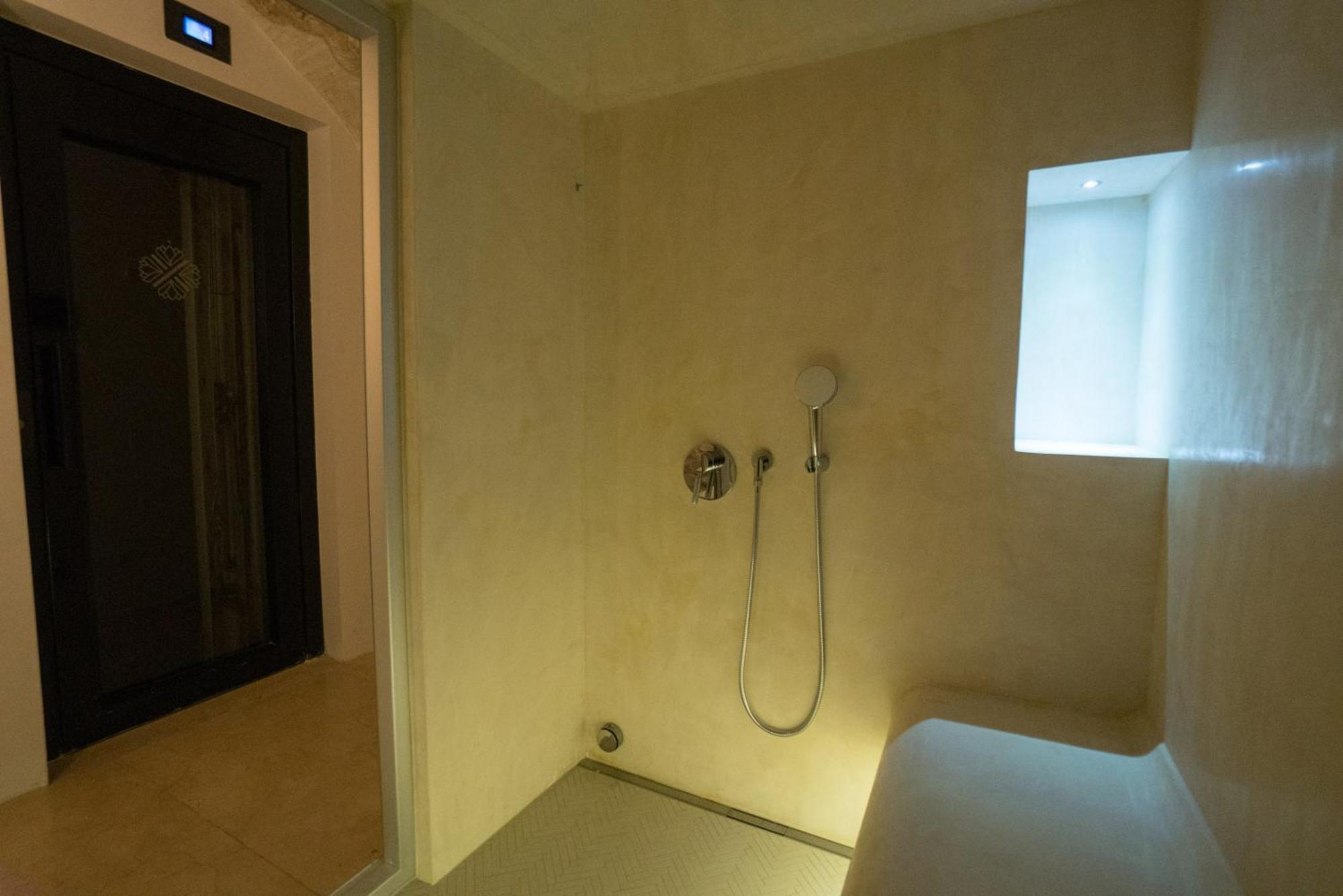 Superbe Penthouse 1 Hammam Terrasse * Parigi